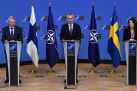 Усіх переграв. Фінляндія та Швеція вирішили вступити до НАТО