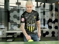 Сігурдсон пояснив свій вибір на користь «Руха» – оборонець пригадав матчі проти збірної України 