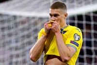 Довбик та Ігнатенко потрапили до символічної збірної туру Ліги націй