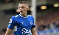 ​«Миколенко нічого не пропонує в атаці»: фанати «Евертона» незадоволені грою українця