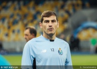 ​Ікер Касільяс: «Приємно здивований зустріччю в аеропорті в Києві»