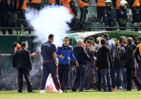 ​Грецьке дербі зірвали вболівальники
