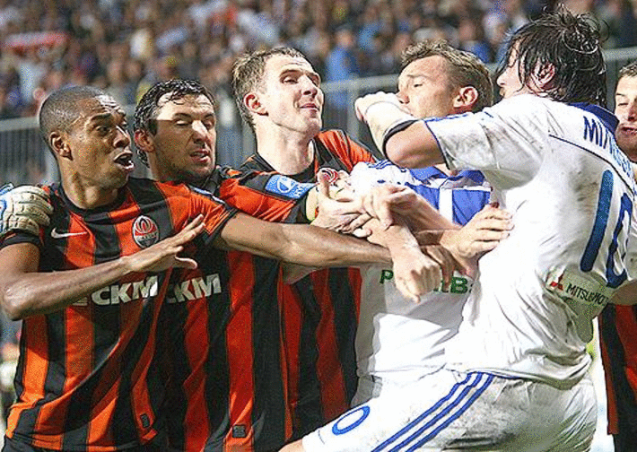 «Шахтар» - «Динамо». Історичні матчі з бійками, сутичками, але без боротьби за чемпіонство