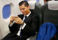 Роналду влаштував у «Реалі» роздачу айфонів