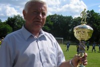 Найкращий бомбардир в історії «Карпат» дивом врятувався під час нічних обстрілів Львова – в його будинок влучила ракета