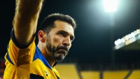 Буффон вирішив завершити кар'єру  