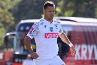 «ЛНЗ» продовжив контракт із досвідченим півзахисником