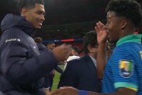 Образився? Зірковий гравець «Реала» дав ляпаса бразильському таланту - відео