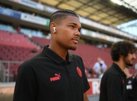 Гравець «Мілана» зник у Швеції