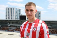 Ярмолюк готується до сезону у «Брентфорді» B. Грає у контрольних матчах