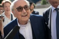 Зепп Блаттер: «Іран має бути відсторонений від участі у ЧС-2022»