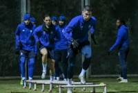 До матчу із «Зорею» готується 24 динамівця