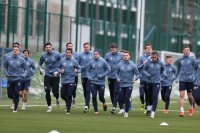 «Львів» – «Динамо»: команда Луческу напередодні матчу потренувалась на полі головного конкурента «містян» за виживання