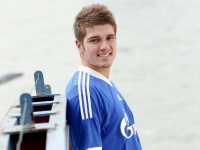 ​Батько Нойштедтера: «Завтра Рома отримає російський паспорт»