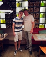 Динамівці: життя за межами поля