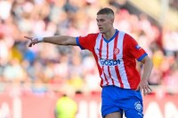 Довбик хоче влітку залишити «Жирону» заради одного клубу. Що заважає?