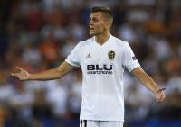 Заменит россиянина. «Валенсия» планирует освободить место под Коноплянку