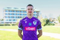 Хобленко підписав повноцінний контракт із «ЛНЗ»