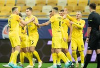 «Дніпро-1» не планує продавати взимку своїх лідерів і виплатить зарплату за серпень