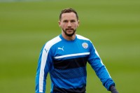 Зірка чемпіонського «Лестера» оголосив про завершення кар'єри