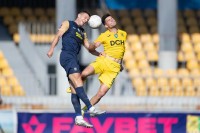 СК «Дніпро-1» на останніх хвилинах дотис «Металіст» і відірвався від «Шахтаря» в УПЛ – безпрограшна серія дніпрян триває 