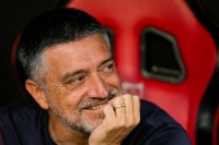 «Севілья» продовжила контракт із головним тренером