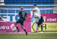 «Минай» вирішив показати, який вигляд має рука Одарюка після фолу Попова  