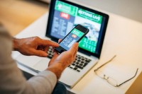 Поки український азартний бізнес призупинений, дізнайтеся більше про букмекерів Польщі