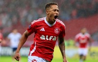 Гол динамівця Вітіньйо допоміг «Інтернасьоналю» перемогти у матчі Кубка Лібертадорес