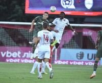 «Шахтар» розписав бойову нічию з «Кривбасом» – перестрілка з шістьма голами та трьома вилученнями