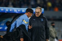 Б'єлса почав потужно. Уругвай розгромив Нікарагуа