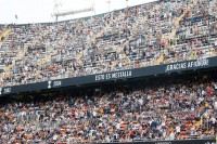 ​«Валенсія» заборонить продаж насіння на стадіоні через нашестя щурів