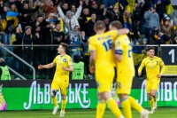 Блукаюча роль Бражка, проблема із флангами, лідерство Циганкова та Судакова