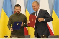 Туск заявив, що Україна не буде членом ЄС, якщо не врегулює історичні проблемні питання з Польщею