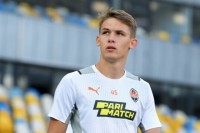 Форвард «Шахтаря» надавав по морді рашисту в Туреччині. Стали відомі деталі