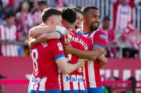 Хет-трик і асист Довбика, дубль і пас Циганкова: українці зірвалися з ланцюга і знищили «Гранаду» з рахунком 7:0