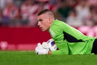 Лунін сумнівається, чи залишатись у «Реалі». Є пропозиції від трьох грандів