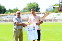 Скрипник збирає банду. «Зоря» підписала ще двох гравців та залишила лідера