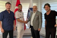 Юнес Беланда подписал контракт с турецким клубом