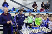 «Динамо» (U-10) за перемоги у чемпіонаті та Кубку Києва нагородив Григорій Суркіс