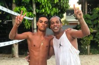 Син Роналдінью знаходиться на перегляді в молодіжній команді «Барселони»