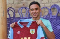 ВІДЕО. «Бернлі» представив новачка сценою з фільму Барбі