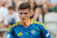 Футболіст збірної України мав сварку з Ігорем Костюком і отримав покарання