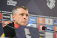 Журналіст: «Ребров два тури УПЛ пропустив через м'ясорубку. І навіщо?»