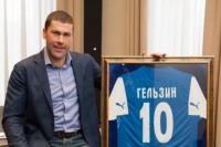 Владислав Гельзін: «Навряд чи «Олімпік» зможе задовольнити фінансові апетити Девича»