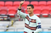 Роналду відібрав у Шевченка рекорд чемпіонатів Європи