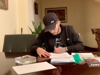 Офіційно! Цитаїшвілі підписав із «Динамо» новий контракт