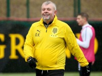 Заруба ведучого «ТаТоТаке» та президенту «Руху» на скандальній пресконференції про Павелка, Краснікова та УАФ