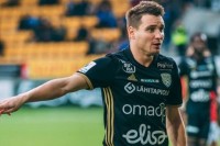 «Чим більше людей допомагає, тим легше буде вийти з цієї ситуації», - Денис Олійник ініціював створення фонду, який допомагає українцям