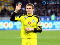 ​Максим Коваль: «Буду робити все можливе і неможливе, щоб стати основним воротарем «Динамо»